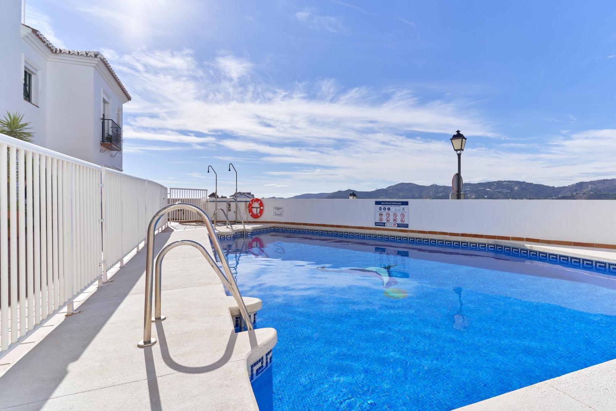 Apartment In Balcon De Frigiliana Luaran gambar